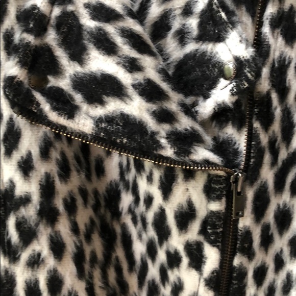Banana republic black white leopard print coat - Picture 2 of 2